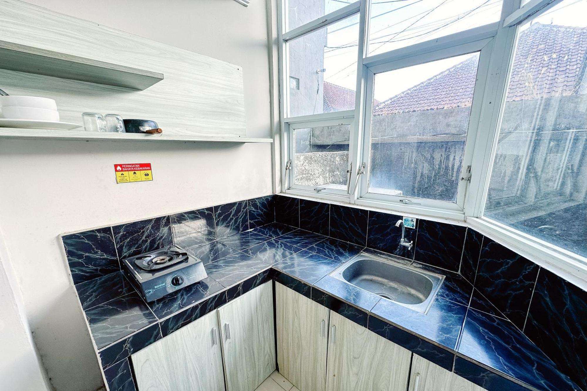 Lembayung Sari Homestay Denpasar Dış mekan fotoğraf